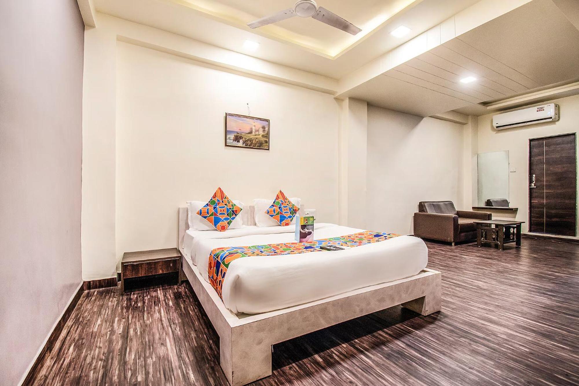 Fabhotel Maher Inn Ahmedabad Exterior photo