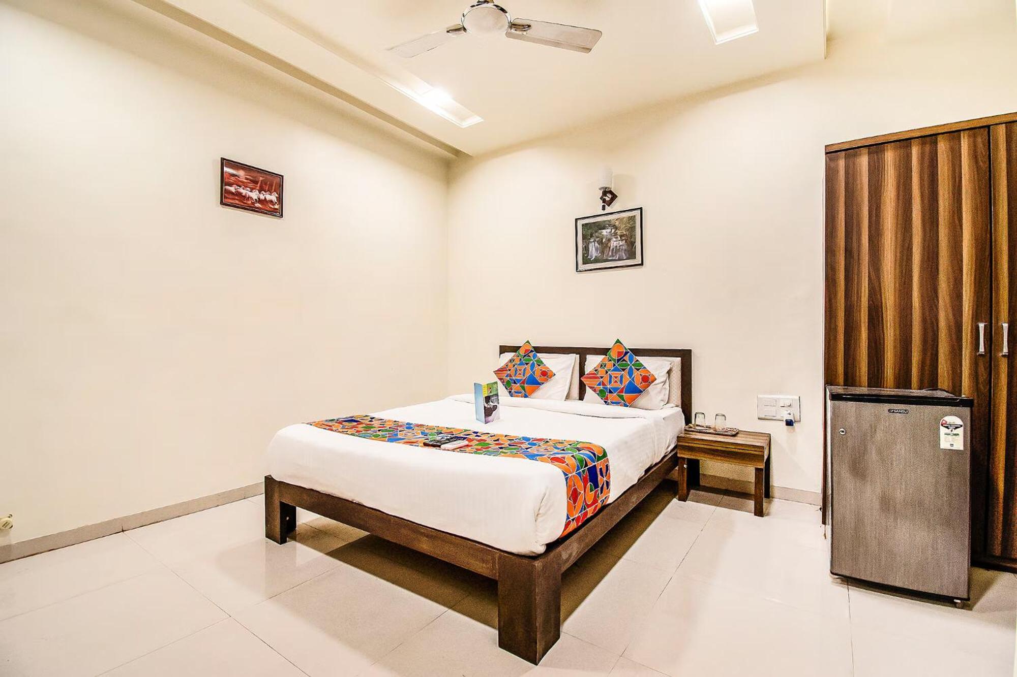 Fabhotel Maher Inn Ahmedabad Exterior photo